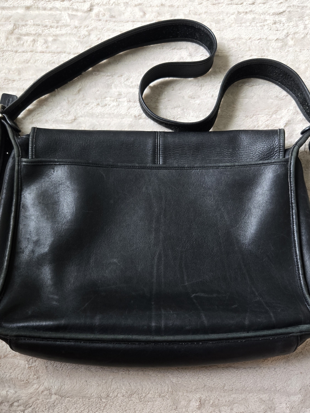 Vintage Coach Black Leather Men's Messenger Bag - Picture 6 of 9